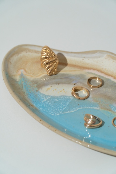 PATERA WAVE DUBAI. średnia