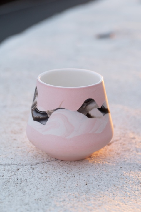 Czarka FUJI DUNE 350 ml - PINK No. 001/50