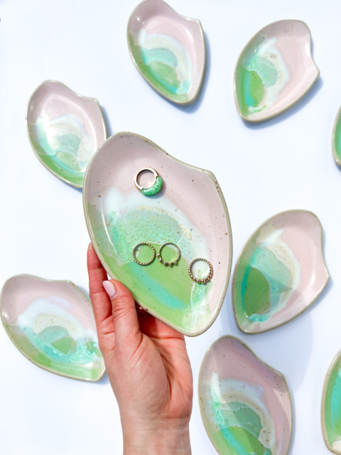 Small Platter WAVE UNICORN